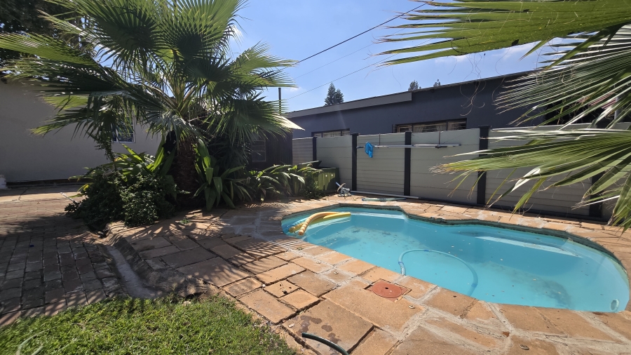 3 Bedroom Property for Sale in Geelhoutpark North West